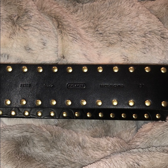 Coach Authentic C Embossed Belt - Picture 4 of 5